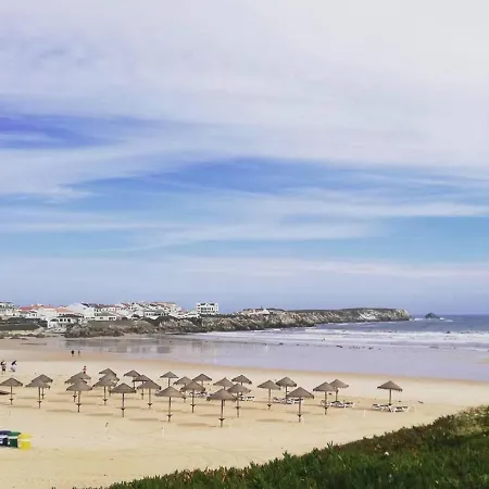 Casa Da Ilha Do بيت للعطل *