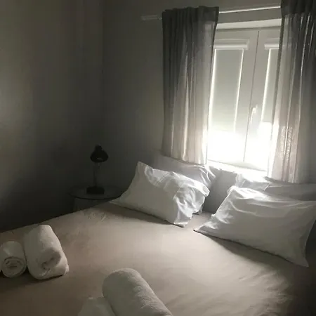 Casa Da Ilha Do بيت للعطل *